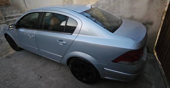 CHEVROLET VECTRA 2.0 MPFI ELEGANCE 8V 140CV FLEX 4P MANUAL CHEVROLET VECTRA 2.0 MPFI ELEGANCE 8V 140CV FLEX 4P MANUAL
